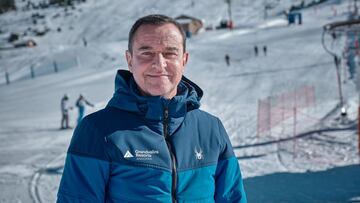 Juan Ram&oacute;n Moreno, director general de Grandvalira Resorts, posando en una de las pistas de las estaciones de esqu&iacute; de Andorra. 