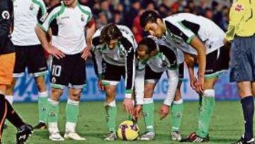 <b>EQUIPO. </b>Las jugadas a balón parado, más todavía ahora con Zigic, son una de las virtudes del Racing 2008-2009.