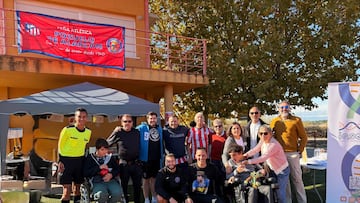 Foto de familia del torneo organizado por la Peña Atlética de Pozuelo.