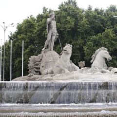 Madrid desplegará 130 agentes para evitar aglomeraciones en Neptuno y Cibeles