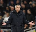 El padre de un jugador del Chelsea se burla de Mourinho