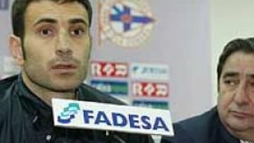 <b>VUELVE UN GRANDE.</b> El guardameta del Deportivo de la Coruña, José Francisco Molina, ha conseguido vencer el Cancer, que le ha mantenido apartado de los terrenos de juego, y se incorporará a la disciplina del deportivista el próximo 20 de enero.