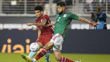 Colombia vence 3-2 a México con goles de Sinisterra y Barrios