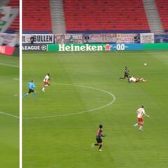 La casa de los horrores: el Leipzig le regala el pase al Liverpool con estos dos errores dramáticos