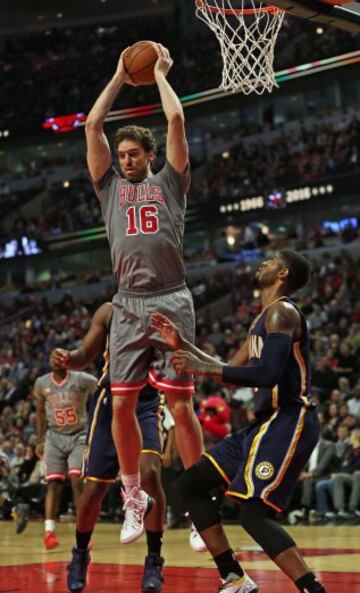 Pau aterriz¨® en Chicago Bulls en el verano de 2014. All¨ª jug¨® dos temporadas y fue all star las dos, en 2015 y 2016. As¨ª complet¨® sus seis all star disputados en la NBA. En 2015 lleg¨® a segunda ronda de playoffs.