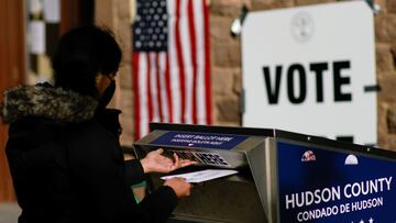 In the US presidential election, it is a small group of Electoral College members - not the voting public - that has the final say over the outcome.