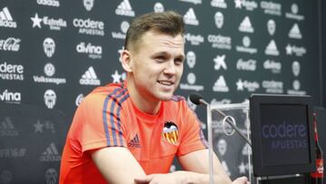 Cheryshev: "I'd be delighted if Valencia want me to stay"