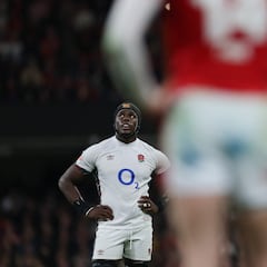 Gales coloca a Inglaterra en la silla caliente