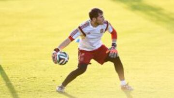 Casillas, durante un entrenamiento en Curitiba.