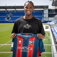 Balboa: “El proyecto del Huesca se acopla a lo que busco”