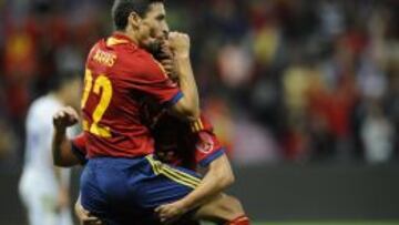 Navas celebra el gol que supuso el empate ante Chile.