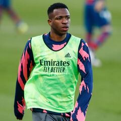 Las redes hacen sufrir a Vinicius