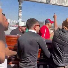 La versión de Colo Colo tras el ingreso de gente con un ataúd al Monumental