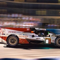 Alonso, pole y récord, en las tinieblas de Sebring