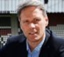 Van Basten dimite como técnico del AZ Alkmaar por estrés