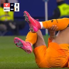 Vean la entrada criminal de Romero a Mbappé que tiene al Madrid ardiendo: no fue roja