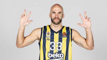 ISTANBUL, TURKEY - SEPTEMBER 25: Nick Calathes, #33 poses during the Fenerbahce Beko Istanbul Turkish Airlines EuroLeague Media Day 2022/2023 at Ulker Sports Arena on September 25, 2022 in Istanbul, Turkey. (Photo by Tolga Adanali/Euroleague Basketball via Getty Images)