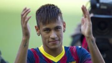 Neymar durante su presentaci&oacute;n commo jugador del Barcelona el 3 de junio. 