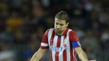 Gabi, ante Sergio Busquets.