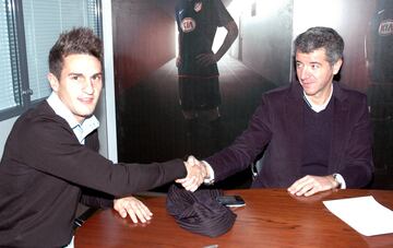 En febrero de 2011, Koke renueva con el Atlético de Madrid y su presencia en el terreno de juego va aumentando y convirtiendose en una pieza clave en la reestructuración del equipo. 