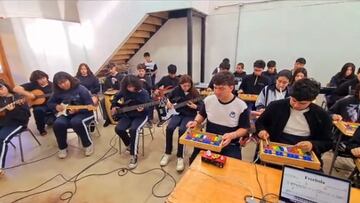 Profesor de música publicó un video de sus alumnos tocando una canción de Glup! y esto hizo el grupo chileno