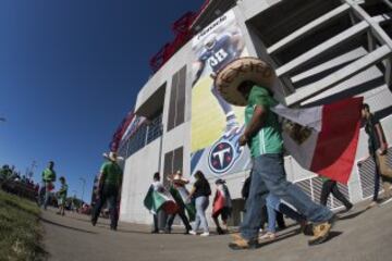 Así vivieron los aficionados mexicanos el encuentro amistoso entre México y Nueva Zelanda celebrado en Nashville, Tennessee.