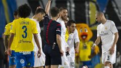 Fernández Borbalán gives Sergio Ramos his marching orders