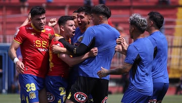 Futbol, Union Espanola vs Colo Colo