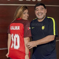 Maradona se pierde la boda de su hija Dalma al no tener permiso de su club