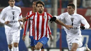 Un gol de Curto calló al Calderón y dio inicio al Atlético de Simeone