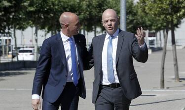 Infantino backs Rubiales against Tebas' Miami LaLiga game