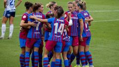 Las jugadoras del Barcelona celebran un gol.