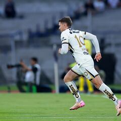 El Olímpico Universitario se rinde ante un heróico Aaron Ramsey