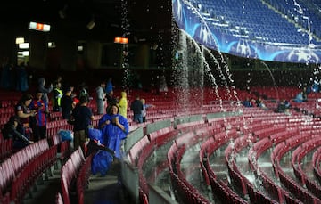 Impresionante tromba de agua antes del Barcelona-Olympiacos