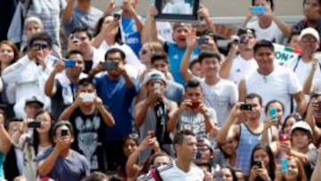 Cristiano Ronaldo se ejercitó al margen antes de viajar a Dallas