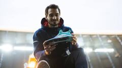 Adidas presume el modelo X17 de la colección Ocean Storm