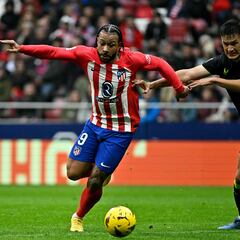 César Montes es criticado luego del Almería vs Atlético de Madrid