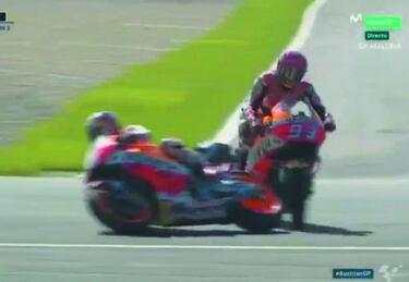 Así fue la caída de Márquez en los libres 3 del GP de Austria