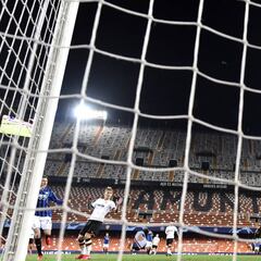 El Valencia ha encajado 27 goles en los quince partidos de 2020
