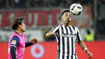 El mediocampista mexicano regresó al 11 inicial del técnico Niko Kovac, pero el Eintracht ligó su sexto partido sin ganar en la Bundesliga.
