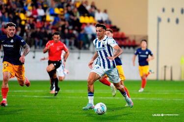 Necesitaba el Leganés la victoria de manera urgente, tras dos derrotas seguidas. Y lo hizo ante el Andorra, con una actuación estelar de Naim. El centrocampista del Leganés se vio con confianza en una jugada individual, en la que se hizo espacio antes de cruzar el balón. Golazo.