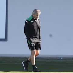 Pellegrini: "Nosotros tenemos siete bajas"
