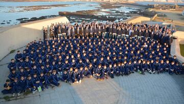 Todos los jugadores del c&aacute;diz, reunidos para celebrar el A&ntilde;o Nuevo.