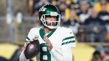 Oct 20, 2024; Pittsburgh, Pennsylvania, USA; New York Jets quarterback Aaron Rodgers (8) looks to pass against the Pittsburgh Steelers during the first quarter at Acrisure Stadium. Mandatory Credit: Charles LeClaire-Imagn Images
