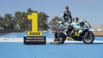 JEREZ DE LA FRONTERA, SPAIN - OCTOBER 19: Maria Herrera of Spain and Klint Forward Racing Team poses with the bike during the 2025 World Champions Photo Opportunity on track on day 3 of the 2025 World Superbikes Spanish Round at Circuito de Jerez on October 19, 2025 in Jerez de la Frontera, Spain. (Photo by Mirco Lazzari/Getty Images)