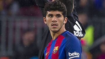 Oficial: el Barça ata a Aleñá, la joya de La Masia, hasta 2020