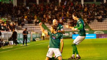 El Racing de Ferrol no quiere despistes y se centra en el partido ante el Tenerife.