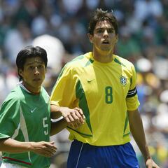 De Kaká a Robinho: Las grandes estrellas brasileñas a las que derrotó la Selección Mexicana en la Copa Oro 2003