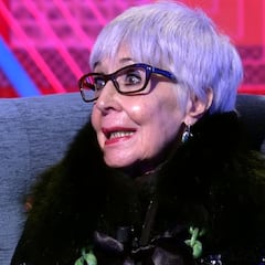 Concha Velasco desvela quién es el padre biológico de su hijo Manuel... y no es Manolo Escobar