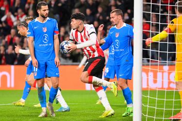 El delantero estadounidense, Ricardo Pepi celebra a la carrera su gol al Atleti. 2-3 y quedaban 8 minutos por jugarse.